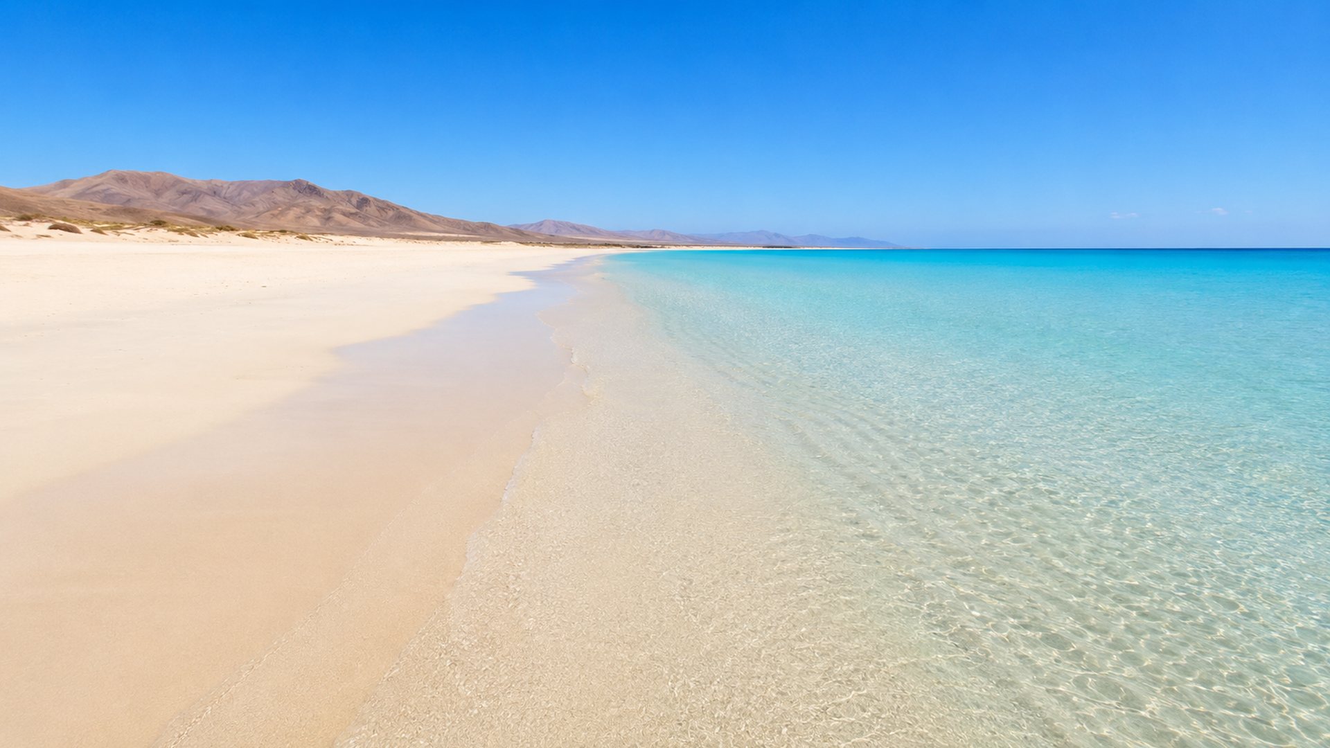 Playa de Jandía en Morro Jable con agua turquesa